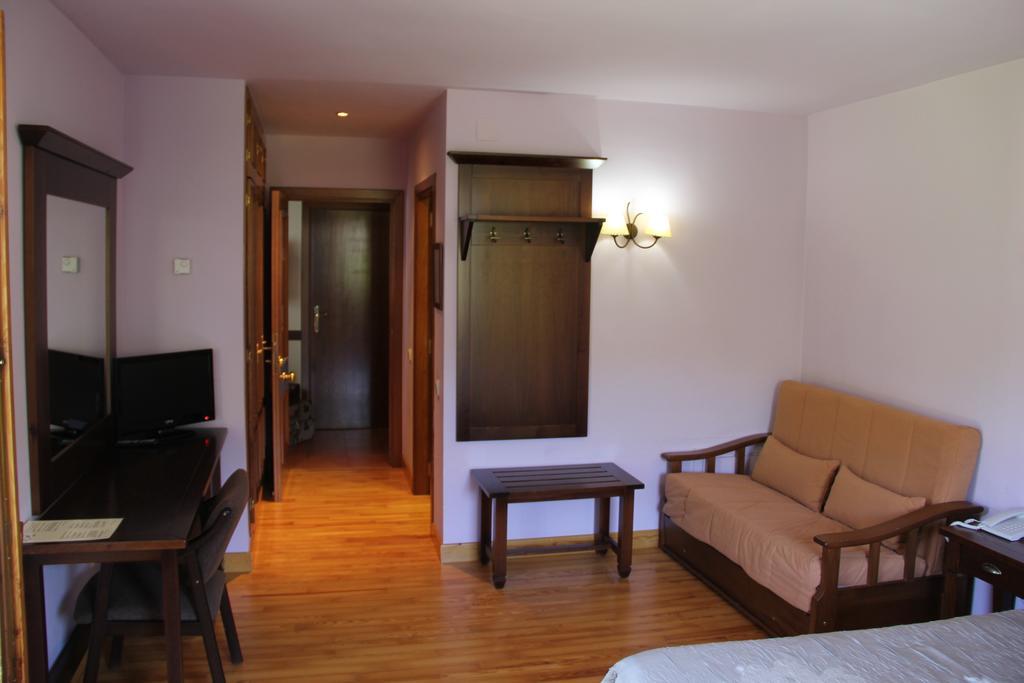 Hotel Rantiner Estación Exteriör bild
